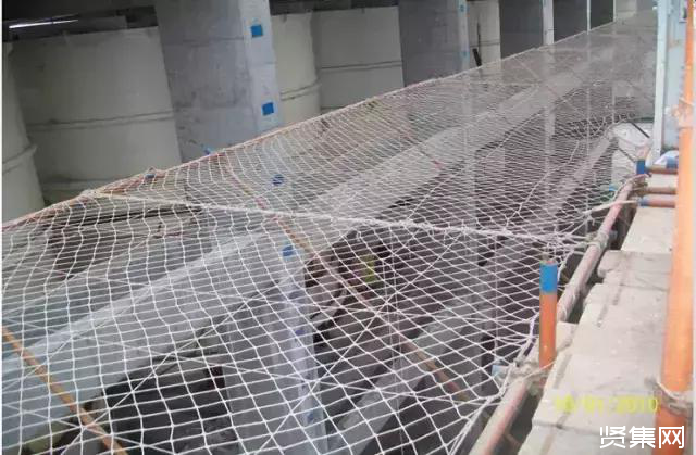 腳手架計算規(guī)則及施工現(xiàn)場腳手架標準做法