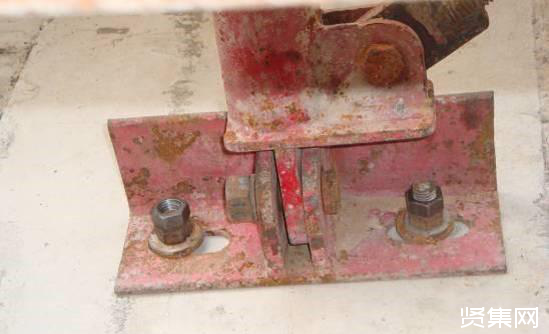 施工升降機(jī)安全保護(hù)裝置、安全通病及防治措施